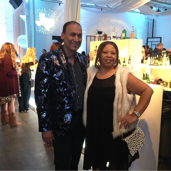 Today is Leggings day! Join our list to be notified when we go live! - Picture 5 of 17